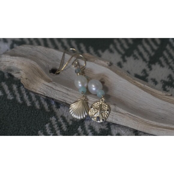 Gold Shell Pendant Freshwater Pearl Earrings - Picture 3 of 6
